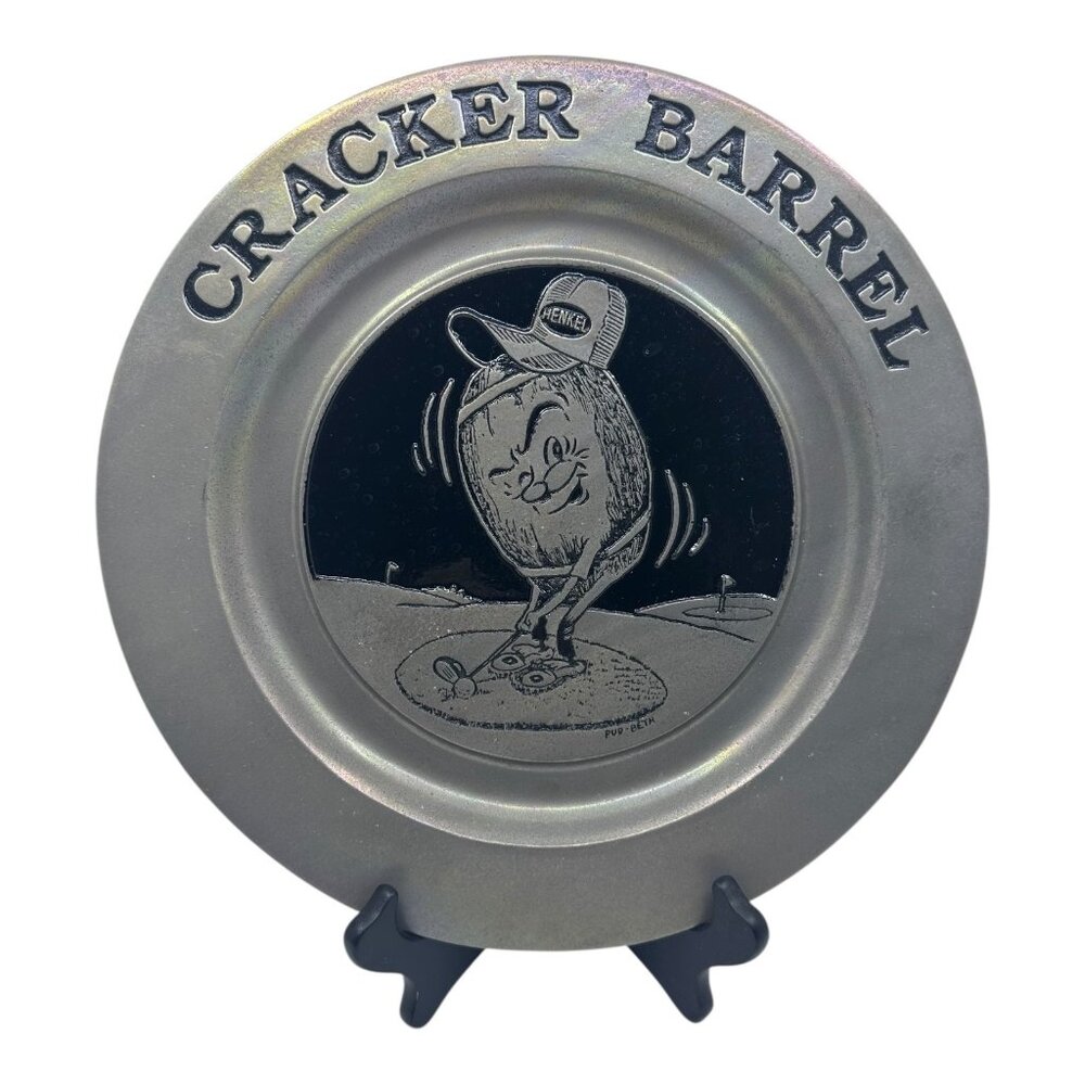 Cracker Barrel Decorative Plate Unisex 11in Silver Excellent Golf Pud Beth Art‎